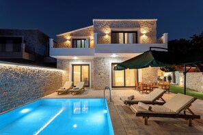 Piscina all'aperto