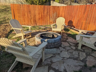 Charming 3-Bedroom Retreat with Fenced Yard & Fire Pit in North Jackson