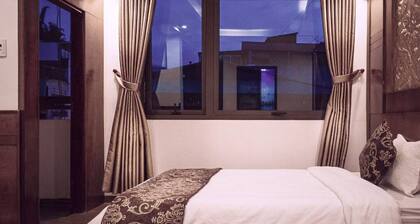 Room 5: Violet - Greenland Sa Pa Hotel by DLMH