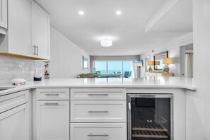 Interior - Beautiful, Fully Renovated condo at Beach House (Miramar Beach)