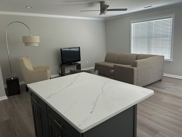 Living area - Charming 3-bedroom house in marvelous Rome near Tennis Courts (Rome)