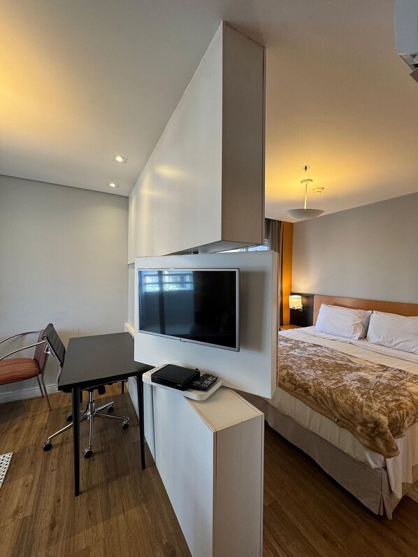 Quarto | Cofres nos quartos, ferros/tábuas de passar roupa, Wi-Fi de cortesia