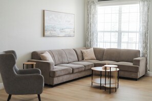 Smart-tv, eldstad och tv-spel