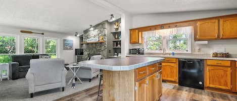 Microwave, oven, stovetop, dishwasher