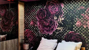 Luxe loft, terras | 1 slaapkamer, verduisterende gordijnen, geluiddichte muren