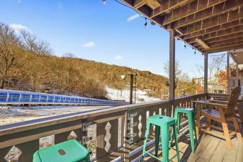 Ski-in Chill-out - AC! On Slopes