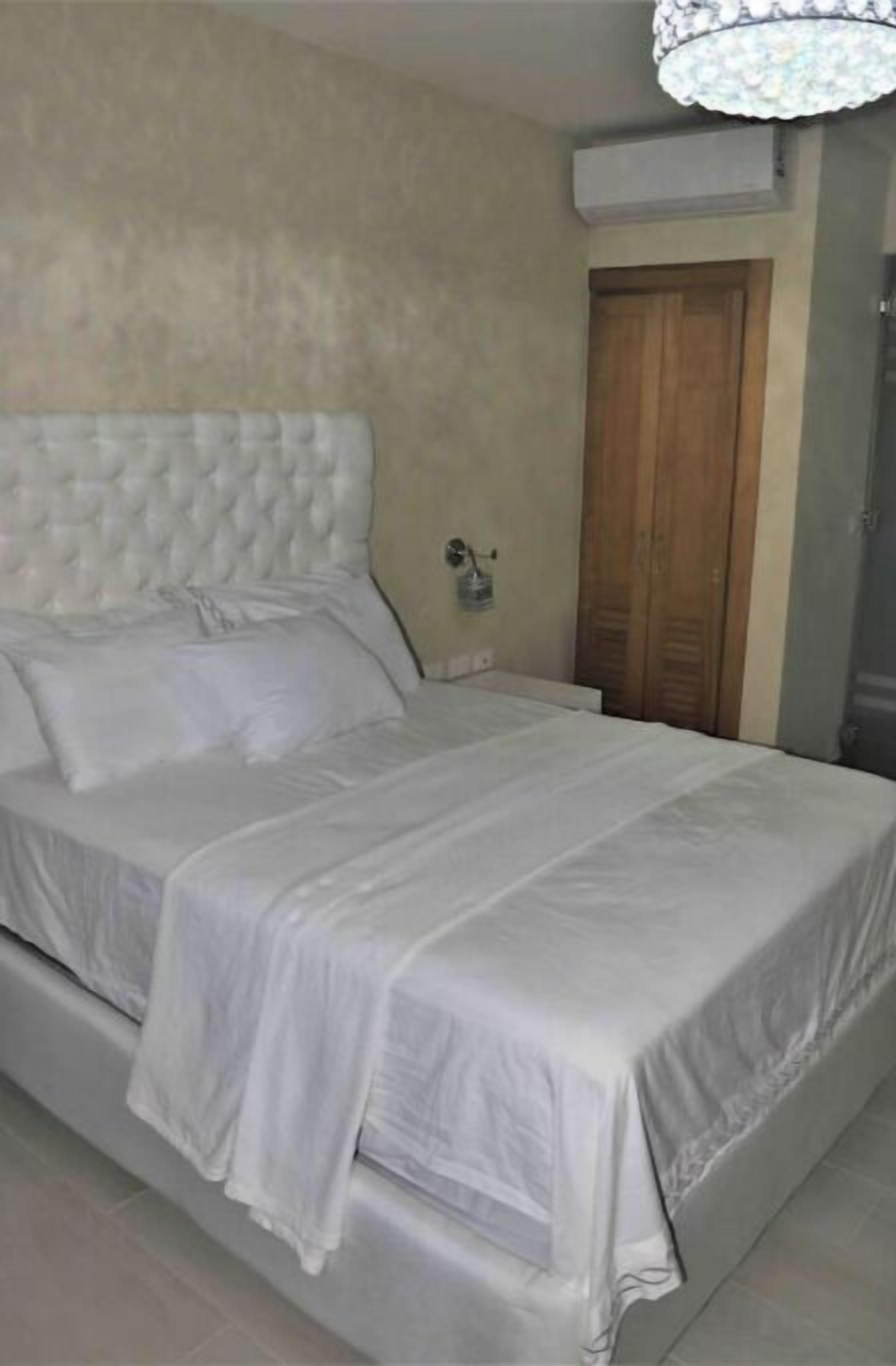 1 habitación, wifi y ropa de cama 