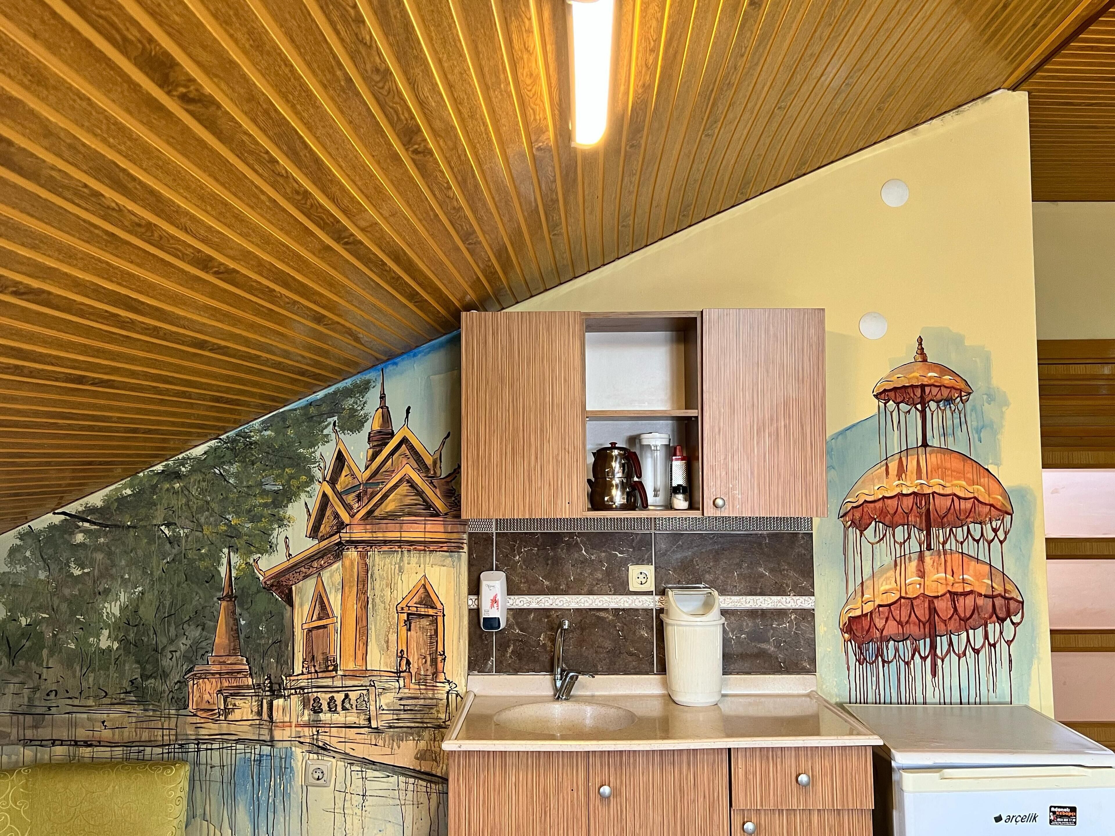 Basic Room, Kitchen, City View | Free WiFi