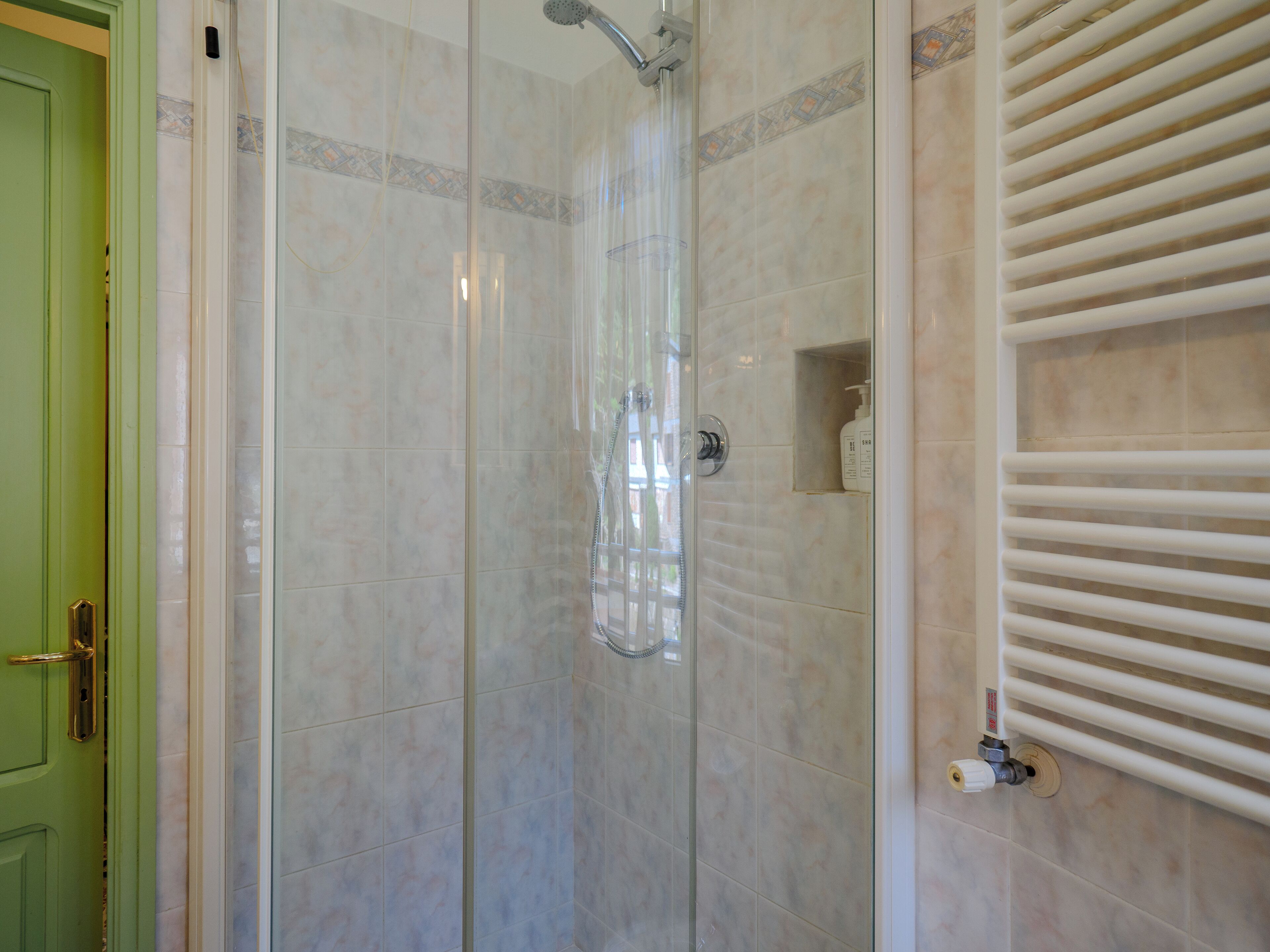 Apartment, 2 Bedrooms, Smoking, Kitchen | Bathroom | Eco-friendly toiletries, hair dryer, towels, soap