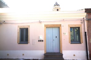 Fachada del alojamiento