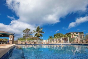 Et oppvarmet basseng