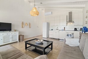 Smart TV - Caribbean Lofts 64 - Waterfront (Kralendijk)