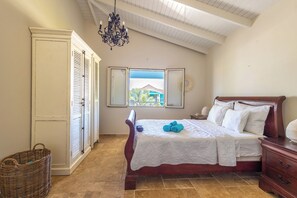 1 Schlafzimmer, Zimmersafe, Bügeleisen/Bügelbrett, Reisekinderbett