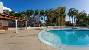 Outdoor pool - El Bungalow (Costa Adeje)
