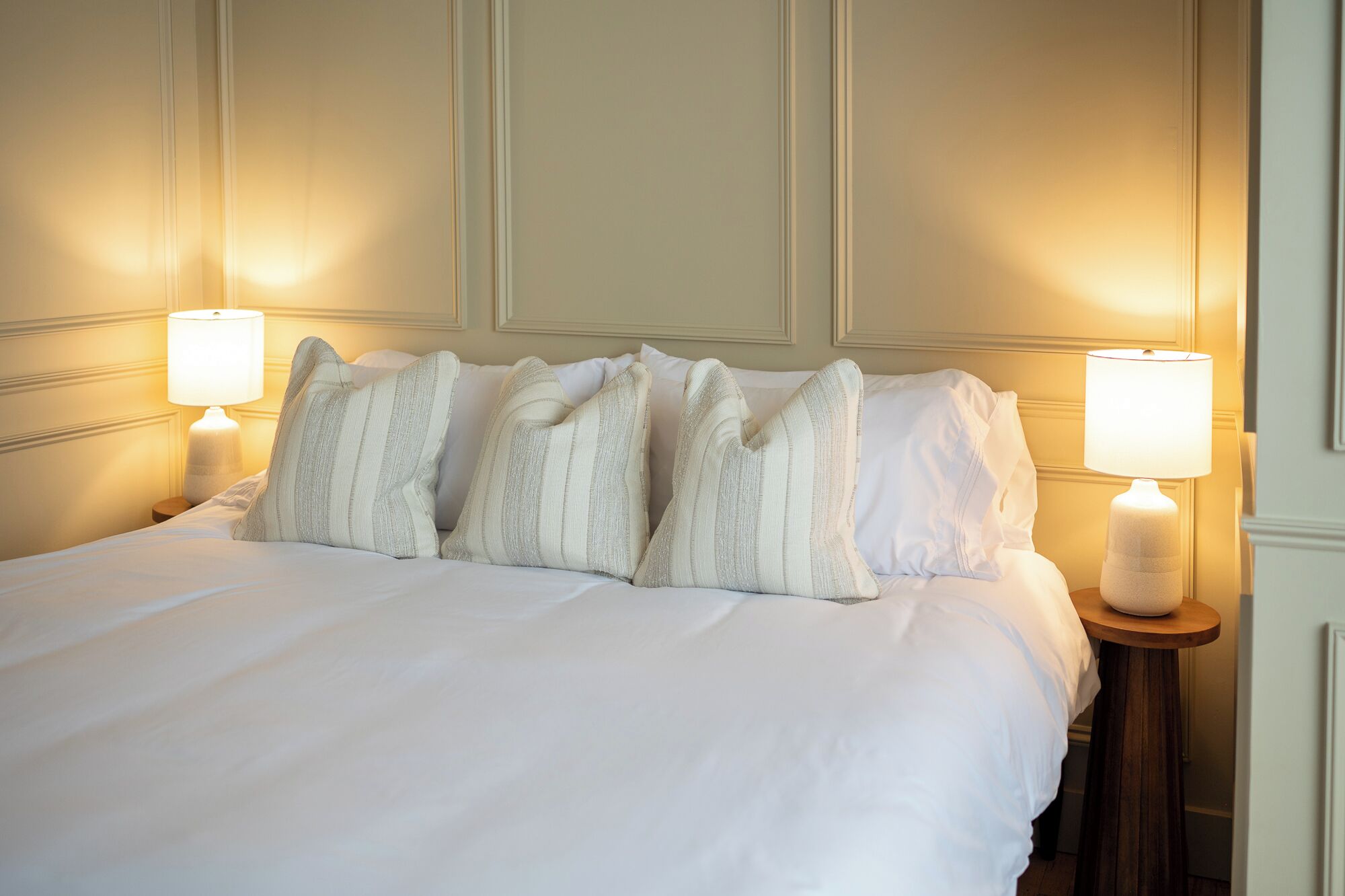3 chambres, fer et planche à repasser, Wi-Fi gratuit, draps fournis