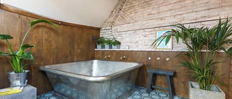 Appartamento Luxury, idromassaggio | Vasca idromassaggio privata