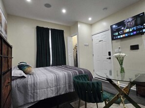 G2 Studio | Living area