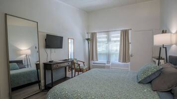 1 quarto, Wi-Fi de cortesia, roupa de cama