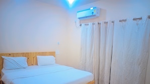 Unclassified image, 4 of 7, button - Hotel ramdev  (Arambol)