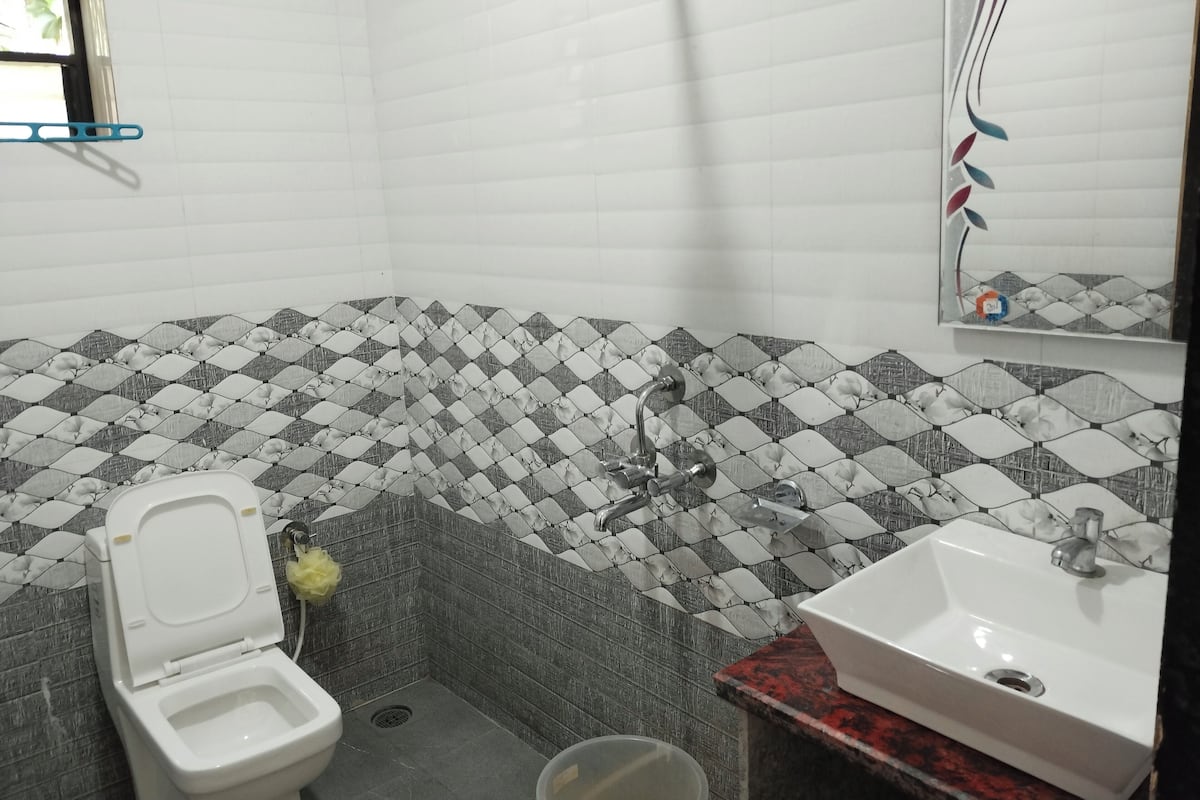 Shower, soap, toilet paper