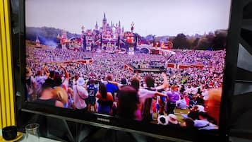 1 quarto, espaço de trabalho para notebook, Wi-Fi de cortesia