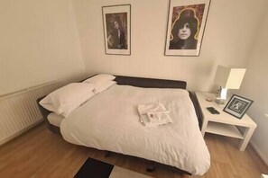 1 間睡房、熨斗/熨衫板、Wi-Fi、床單