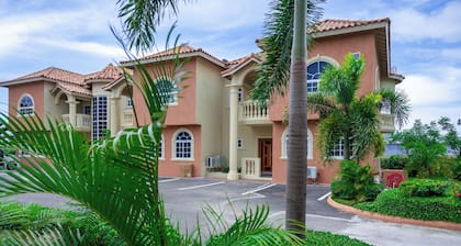 Summer Shades Villa at Legacy Townhouse