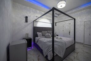 Blackout drapes, iron/ironing board, free WiFi - Summer Shades Villa at Legacy Townhouse (Montego Bay)