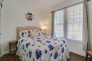 2 chambres, bureau, Wi-Fi gratuit, draps fournis