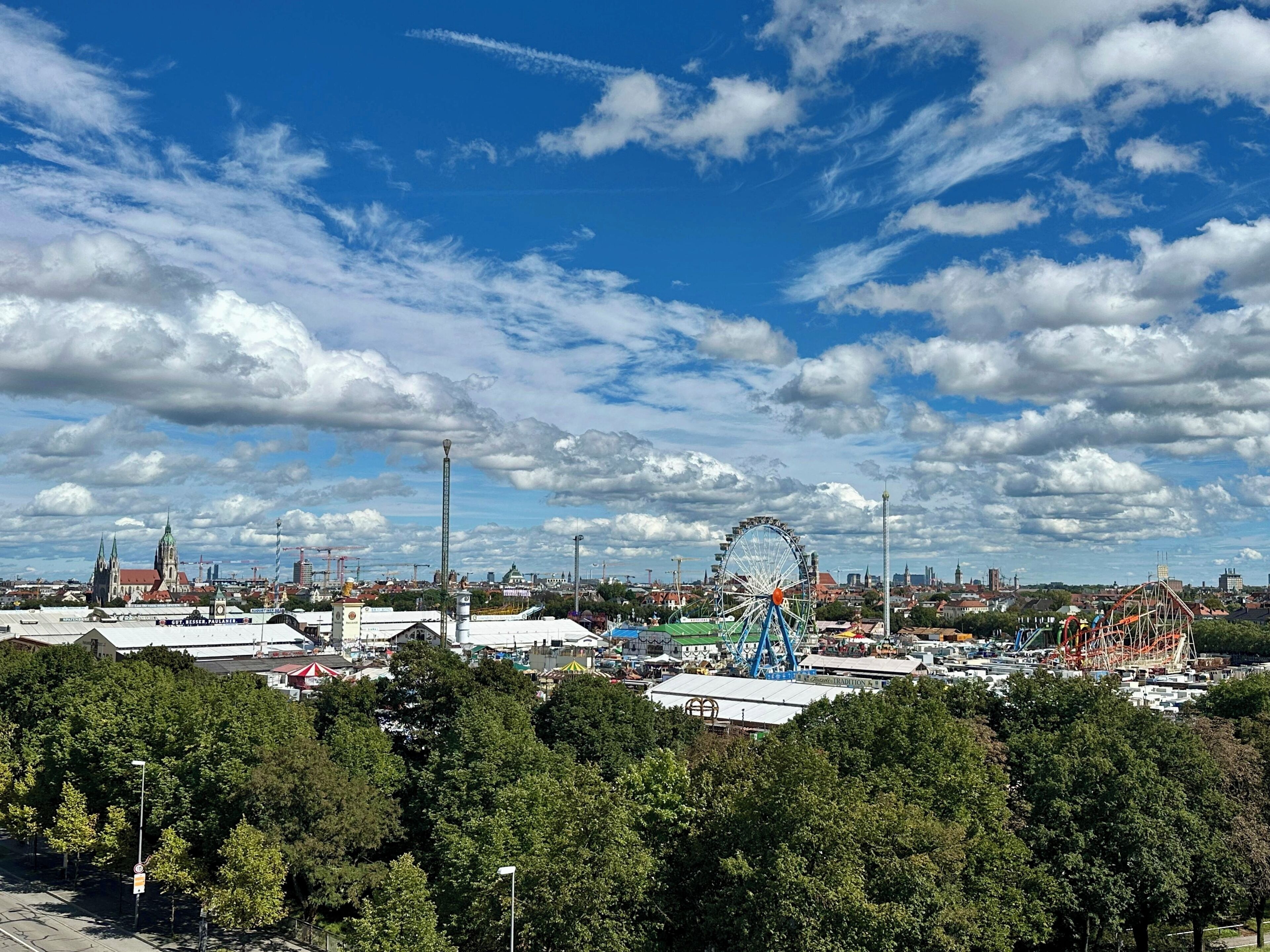 Photo - Cocoon Theresienwiese