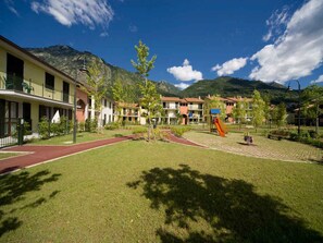 Property grounds - Holiday flat with balcony (Porlezza)