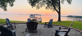 Private Fishing Dock, Swimming, Boat Lift, Fire Pit, Pavilion, & Game Room