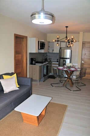 Interior - 316-c New, modern and comfortable to beach and amenities. (Bayahibe)