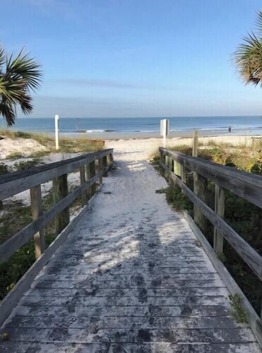 Cozy Unit #2 of a Two Unit Beach Bungalow