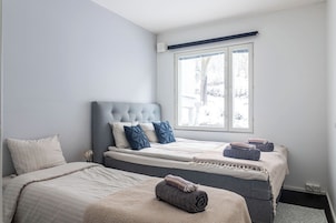 1 habitación, ropa de cama de alta calidad y cortinas blackout 