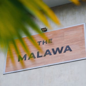 Front of property - The Malawa Guesthouse (Buleleng)
