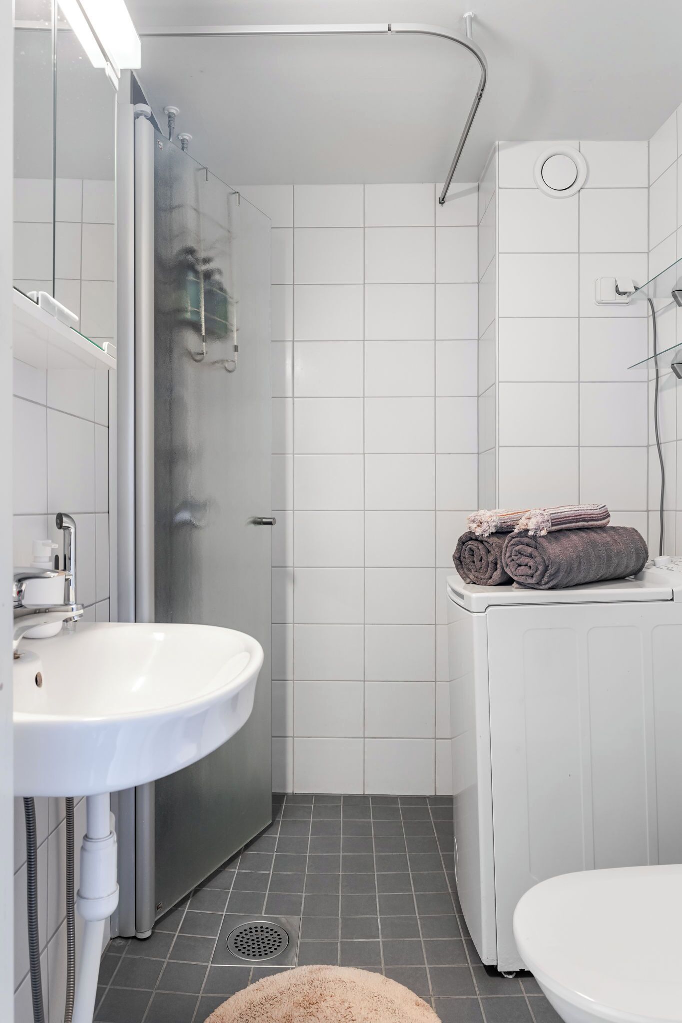 Comfort Apartment | Bathroom