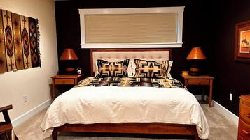 1 bedroom, desk, iron/ironing board, WiFi (free)