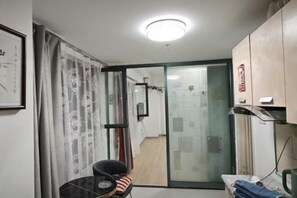 Room - Shenyang Beiyi Road Night Rose Wanda Apartment (Shenyang)