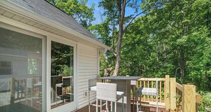 Rose Cottage - 1 of 2 Cottages on Property - Near Boyne Mountain Trail!