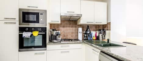 Fridge, microwave, oven, dishwasher