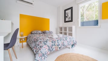 1 bedroom, free WiFi, bed sheets