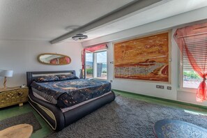 1 chambre, fer et planche Ă repasser, Wi-Fi gratuit, draps fournis