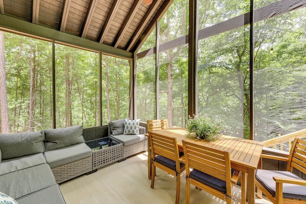 Screened Porch | Forest ViewsDadeville Vacation Rental | 3BR | 3.5BA | 1,100 Sq