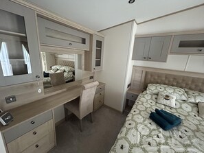 Cabaña | 2 dormitorios, tabla de planchar con plancha, wifi gratis y ropa de cama