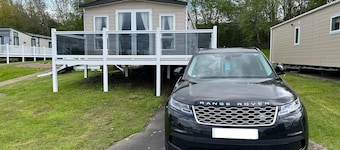 Craig Taravan Sleeps 4 With Private Decking