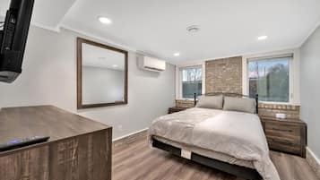 4 sovrum, skrivbord, resesäng och wi-fi