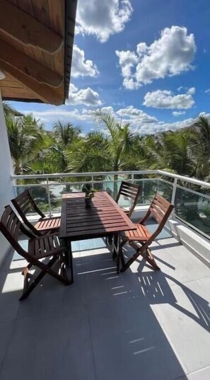 Outdoor dining - L-303 Fantastic and charming with private Jacuzzi. (Bayahibe)