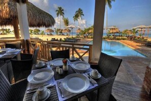 Outdoor dining - Spectacular just steps from the sea - Magd.2 (Dominicus (Bayahibe))