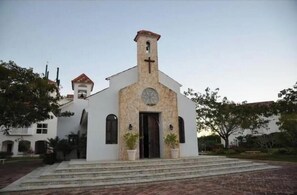 Exterior - Cadaques Caribe private beach club,two rooms apt (Dominicus (Bayahibe))